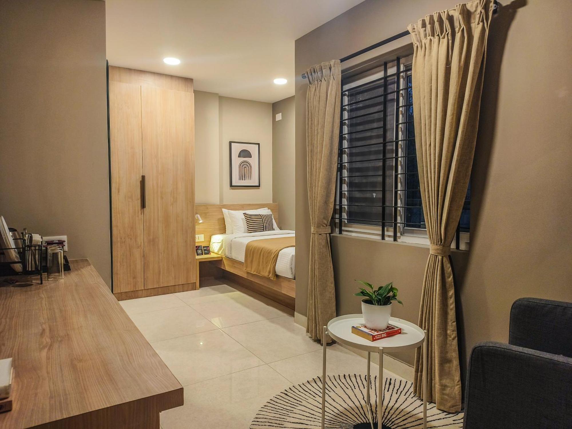 Olive Hotel Millers Road By Embassy Group Bangalore Exterior foto
